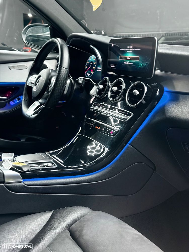 Mercedes-Benz GLC 300 de 4Matic 9G-TRONIC AMG Line - 22