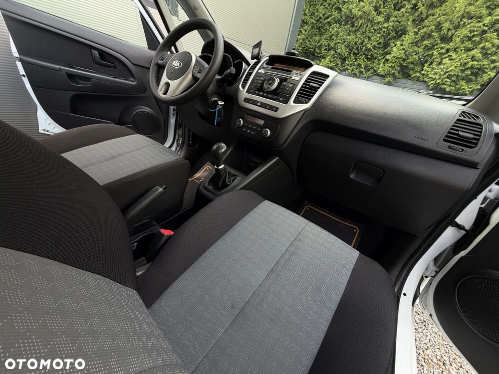 Kia Venga 1.4 CVVT ISG Vision - 15