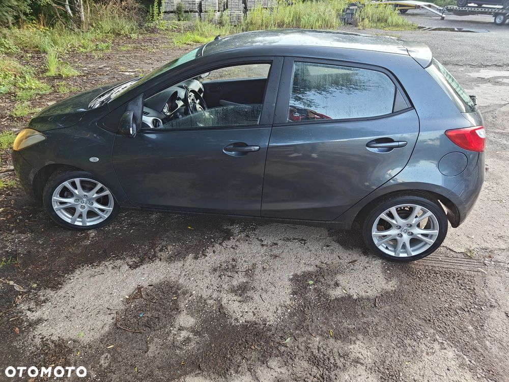Mazda 2 1.3 Exclusive - 2