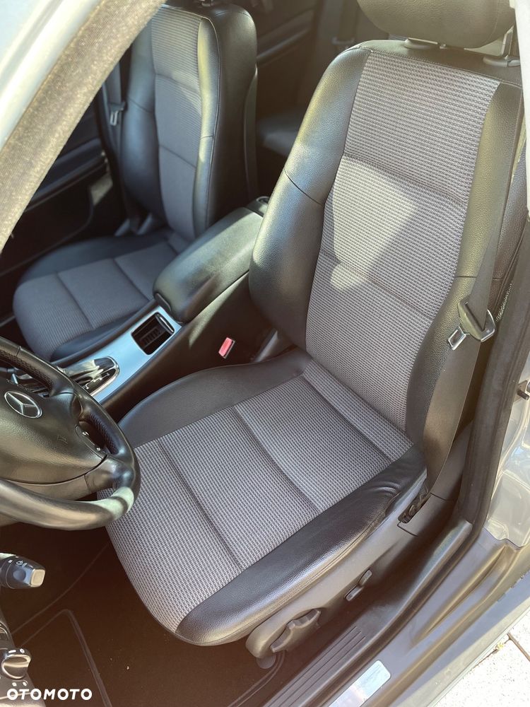 Mercedes-Benz Klasa C - 26