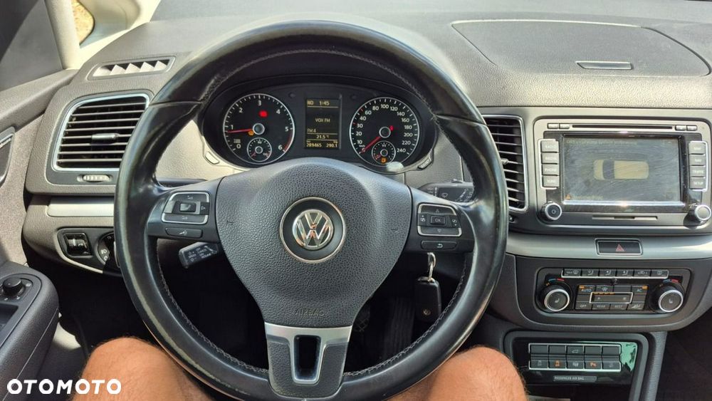 Volkswagen Sharan - 11