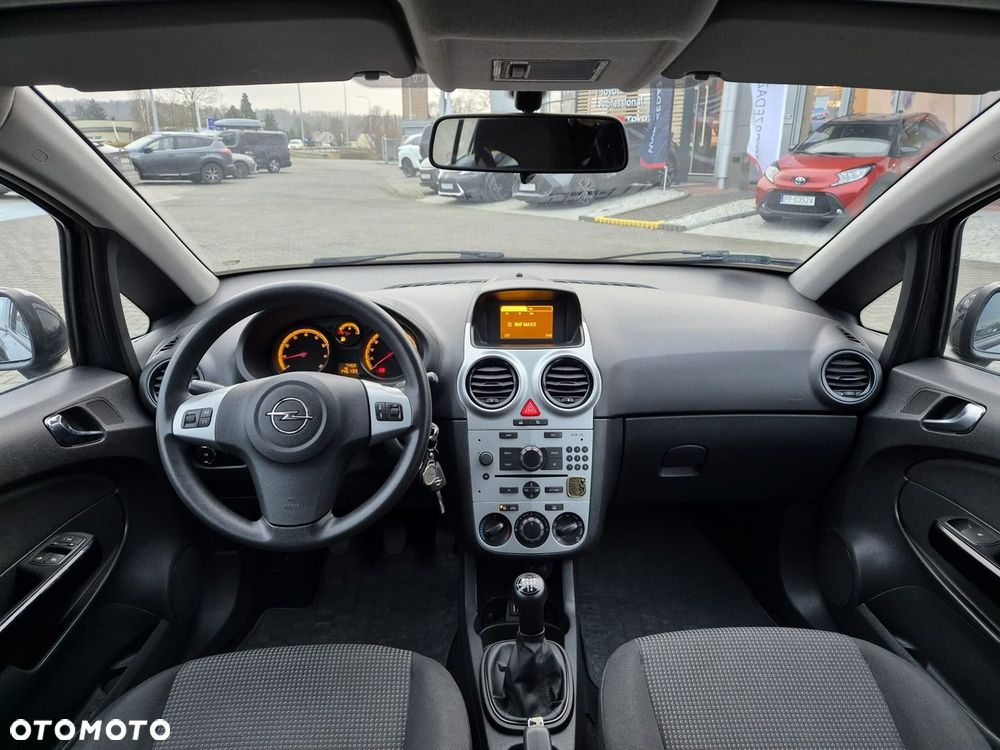 Opel Corsa 1.2 16V Essentia - 5