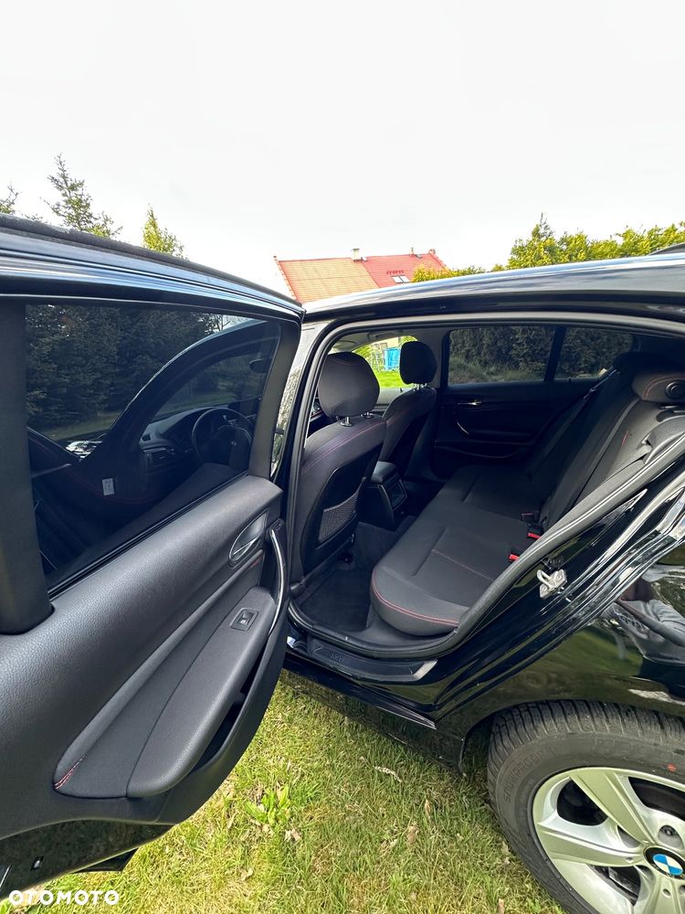 BMW Seria 1 116i Sport Line - 12