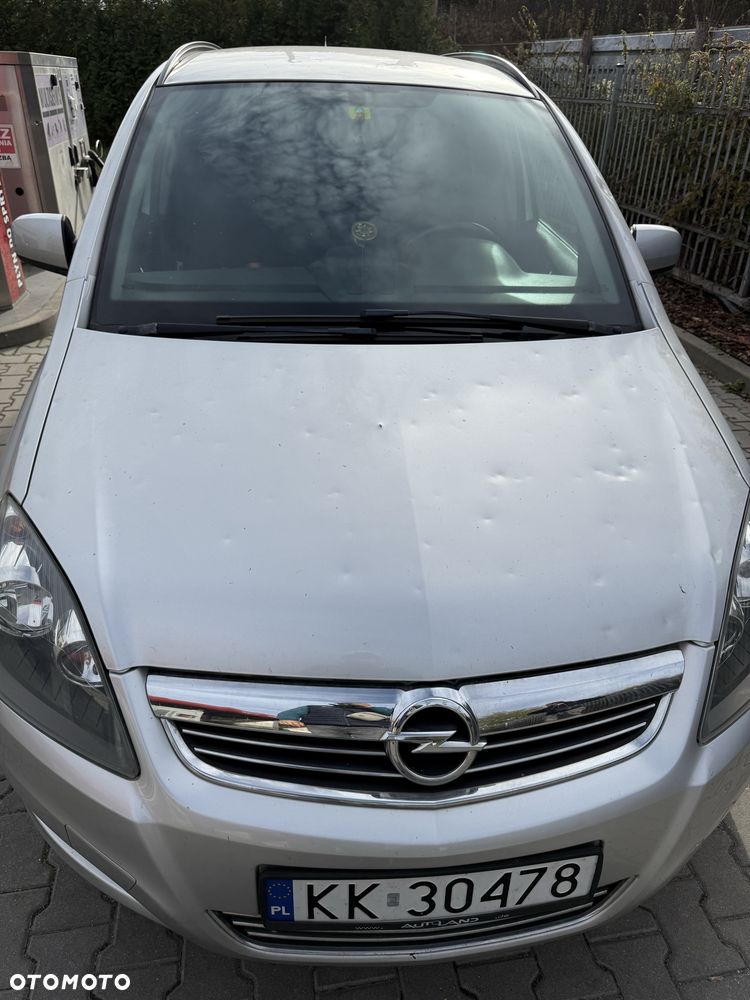 Opel Zafira - 3