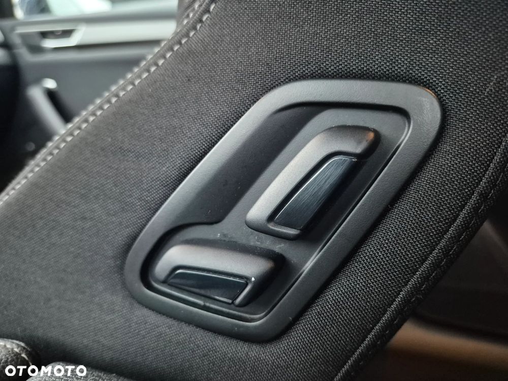 Skoda Superb 2.0 TDI SCR Style DSG - 22