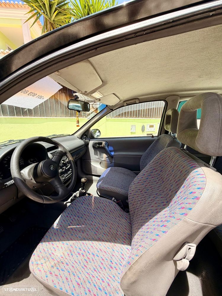 Opel Corsa - 15