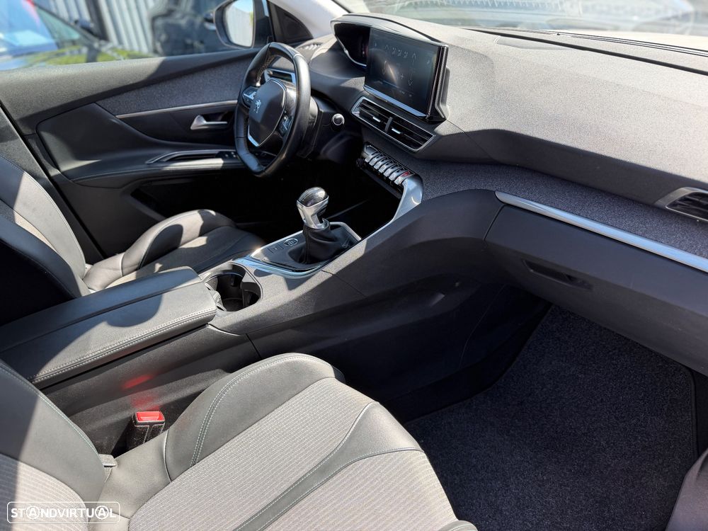 Peugeot 5008 1.2 PureTech GT - 18