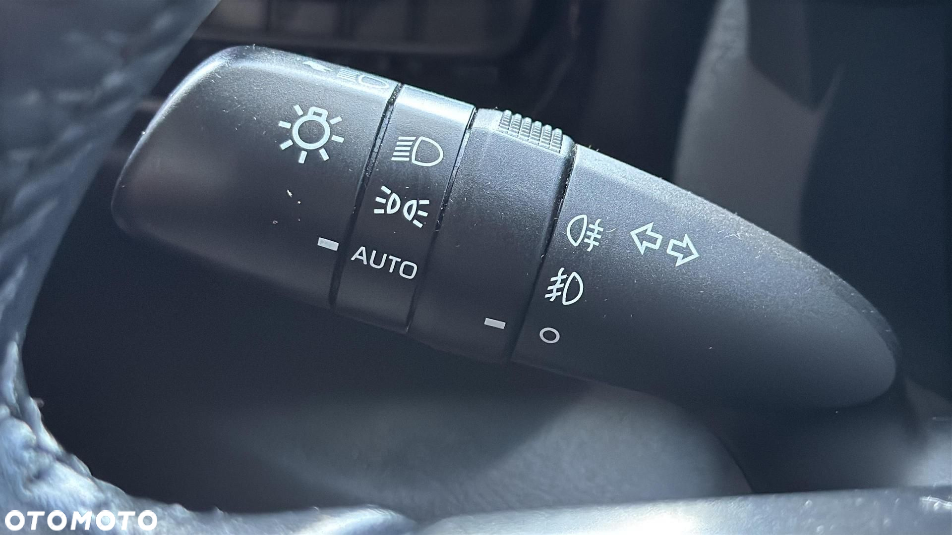 Toyota Yaris Hybrid 1.5 Comfort - 28