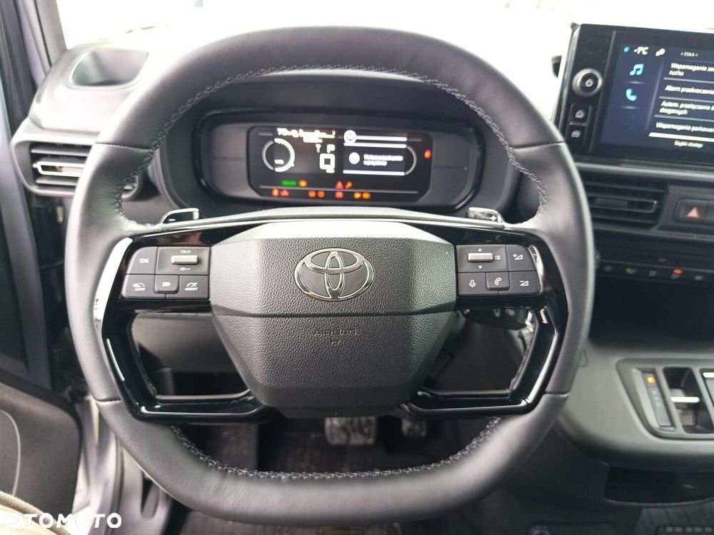 Toyota PROACE CITY - 35