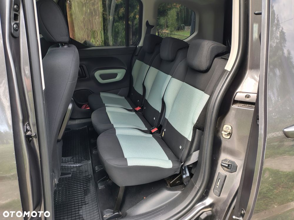 Citroën Berlingo XL PureTech 110 LIVE - 15
