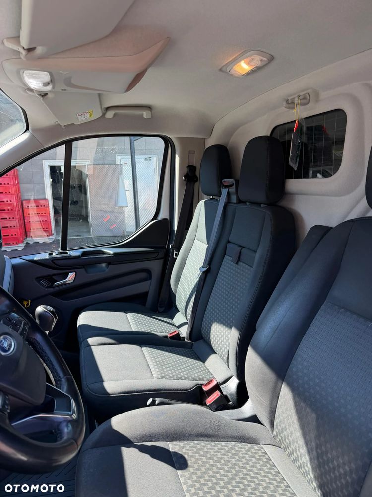 Ford TRANSIT CUSTOM - 14