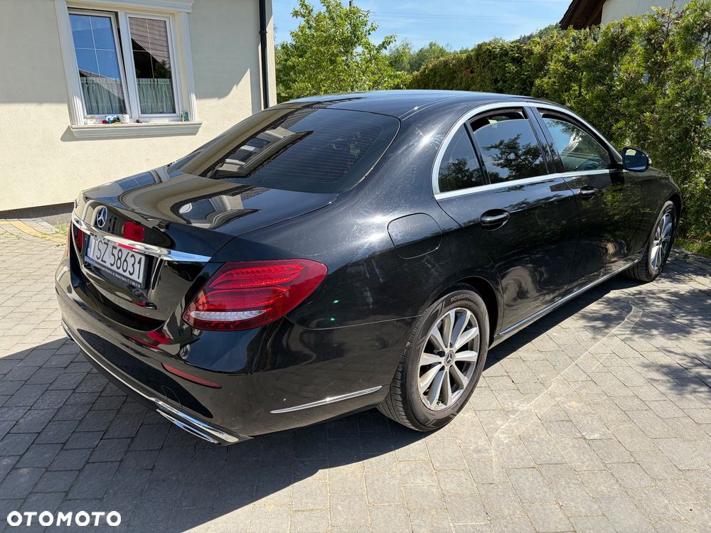 Mercedes-Benz Klasa E 220 d 9G-TRONIC - 6