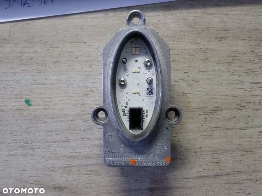 IVECO DAILY PRZETWORNICA MODUŁ LED IT50200653 - 1