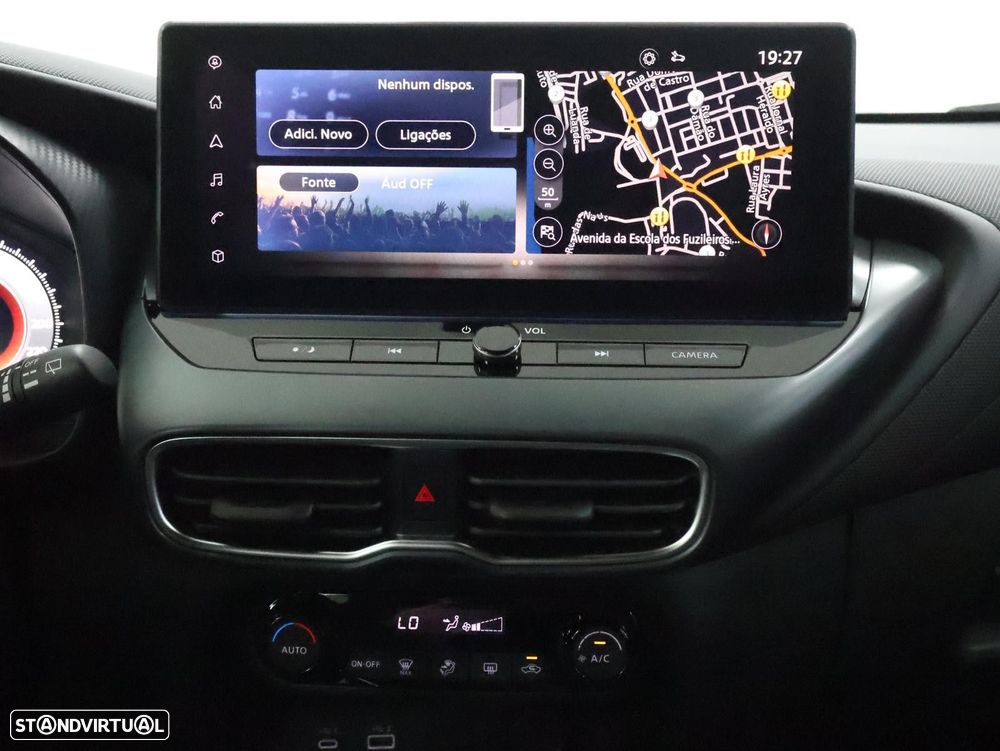 Nissan Juke 1.0 DIG-T N-Connecta - 21