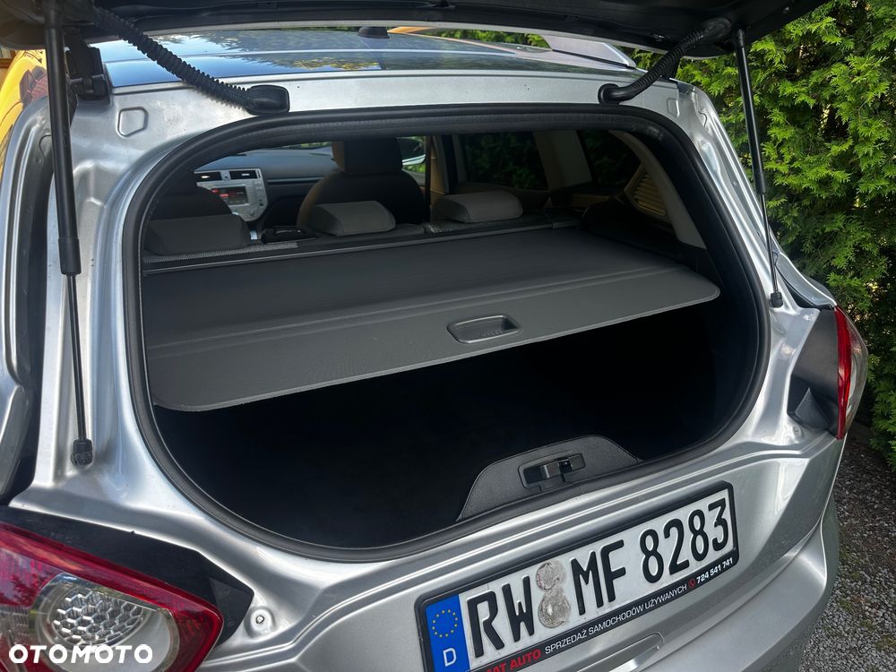 Ford Kuga - 20