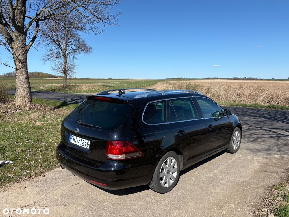 Volkswagen Golf 2.0 TDI Highline - 6