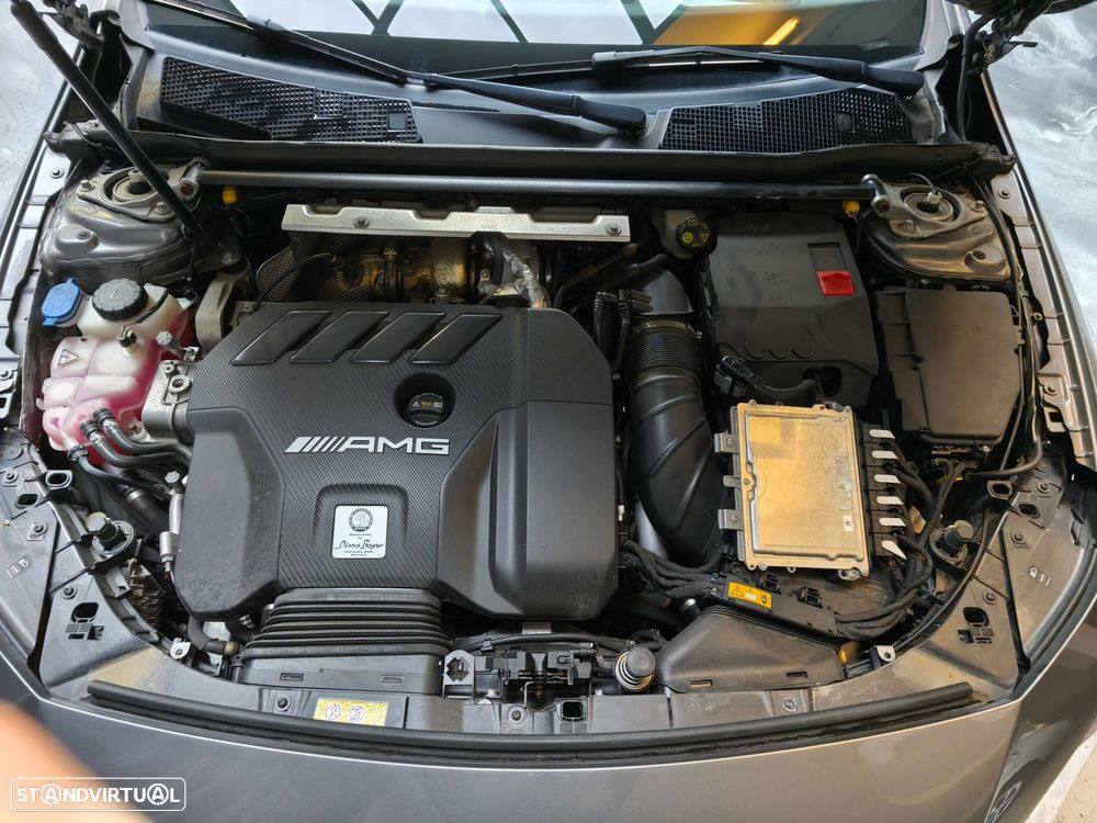 Mercedes-Benz CLA 45 AMG 4Matic+ Speedshift 8G-DCT - 29