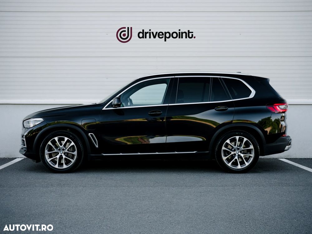 BMW X5 2021 — imagine 14