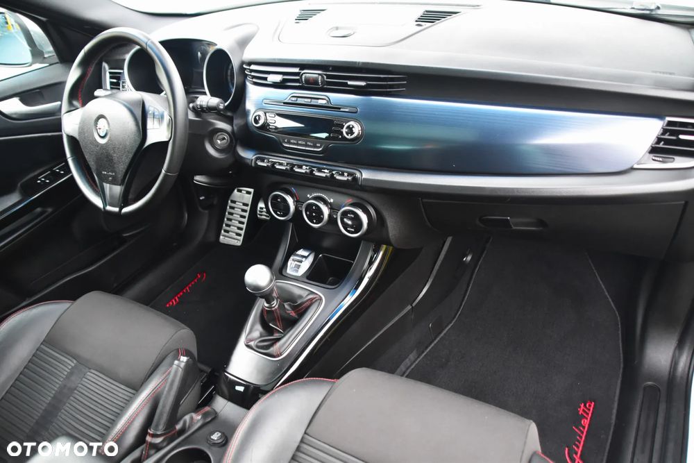 Alfa Romeo Giulietta 1.4 TB 16V Multiair Collezione - 12