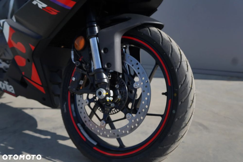 Aprilia RS - 12