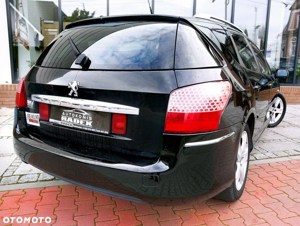 Peugeot 407 - 31