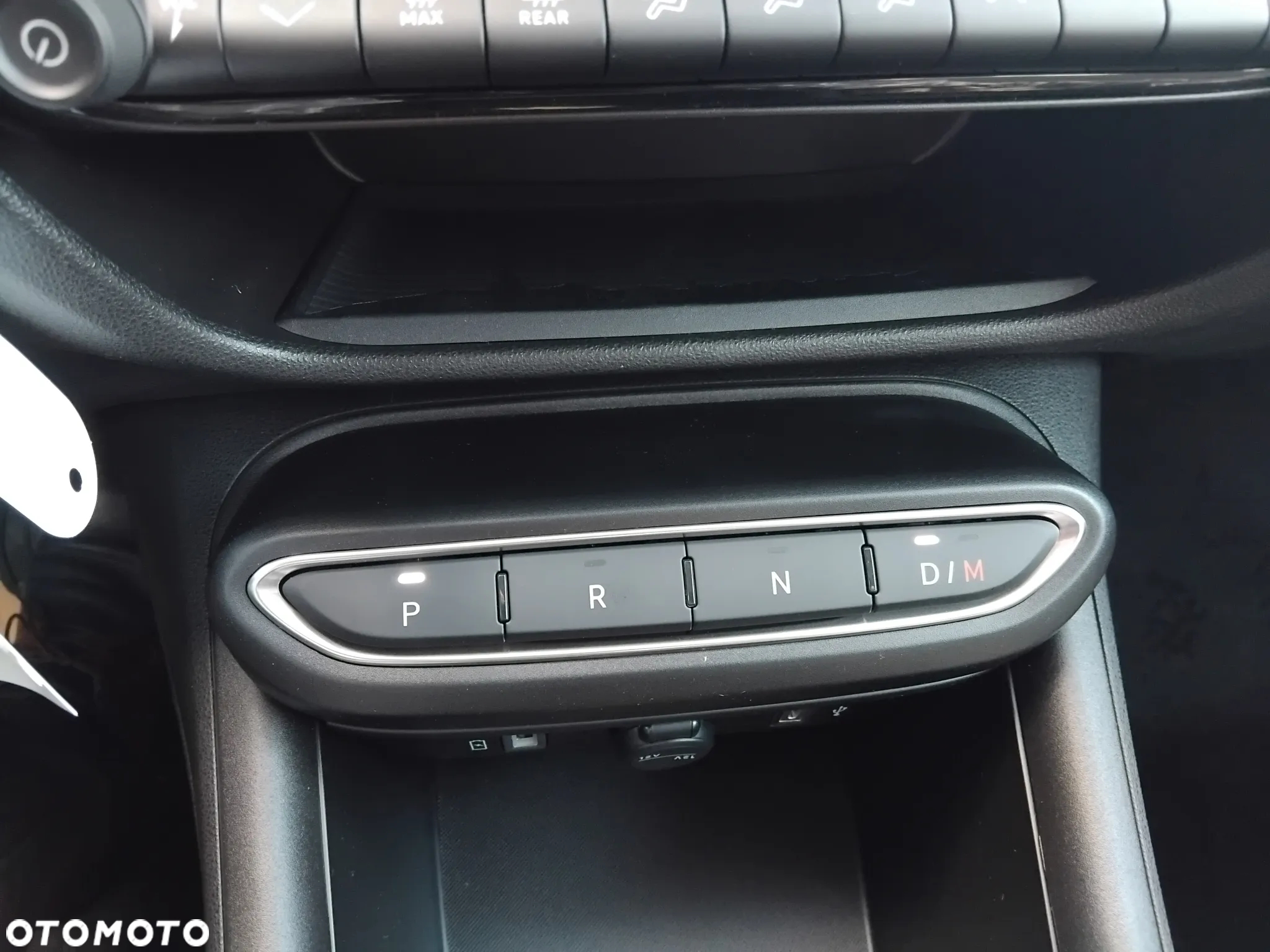Fiat 600 1.2 Turbo Hybrid eDCT - 11