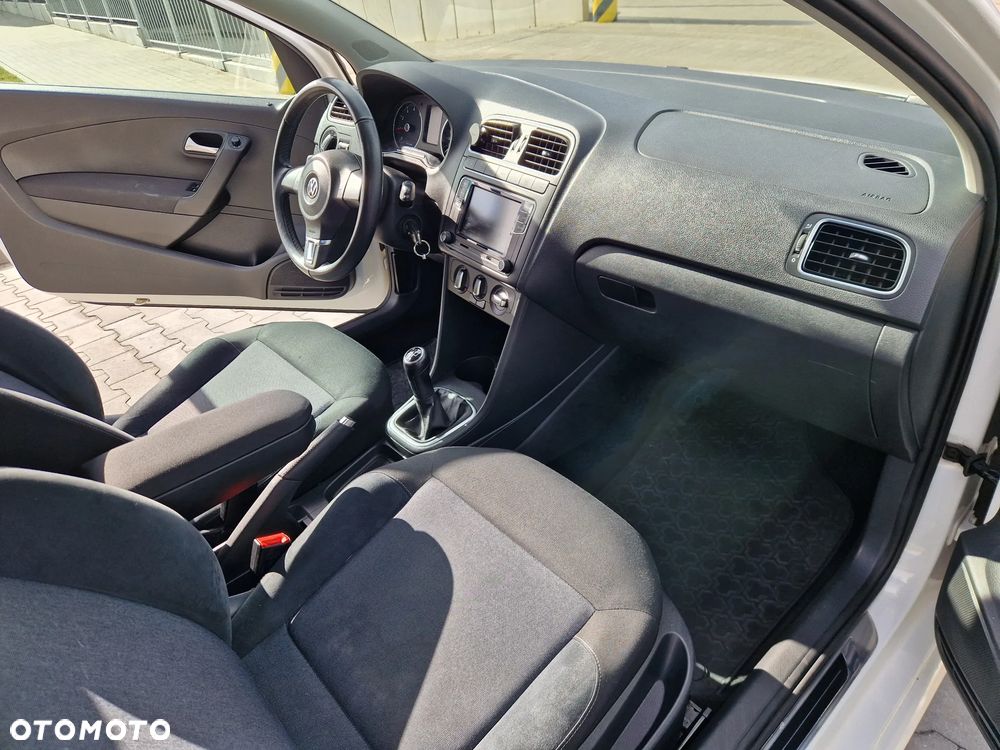 Volkswagen Polo 1.2 12V Highline - 16