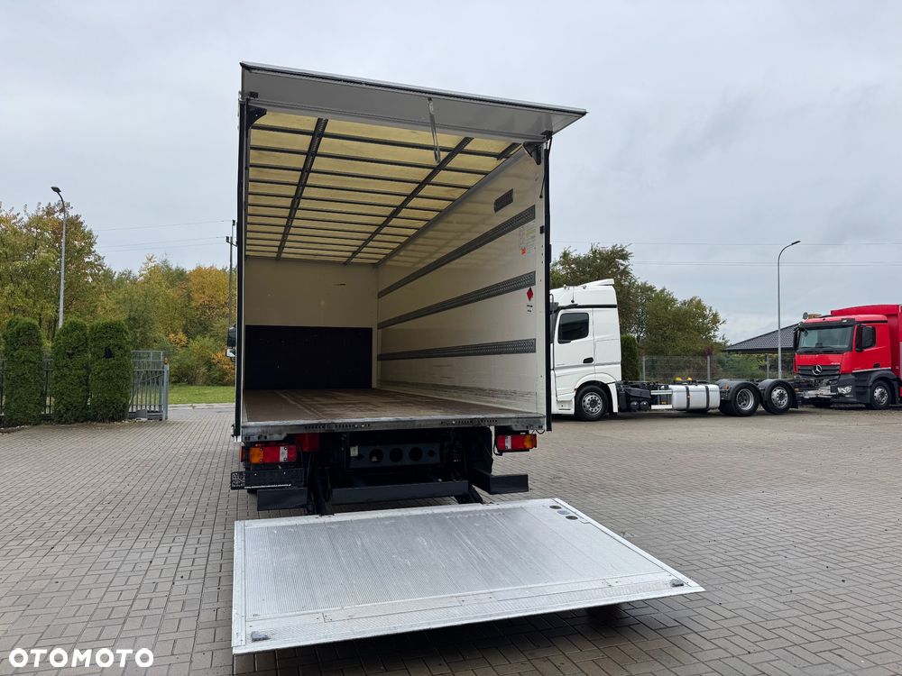 MAN TGL 12.180 KONTENER 7.29m WINDA - 26