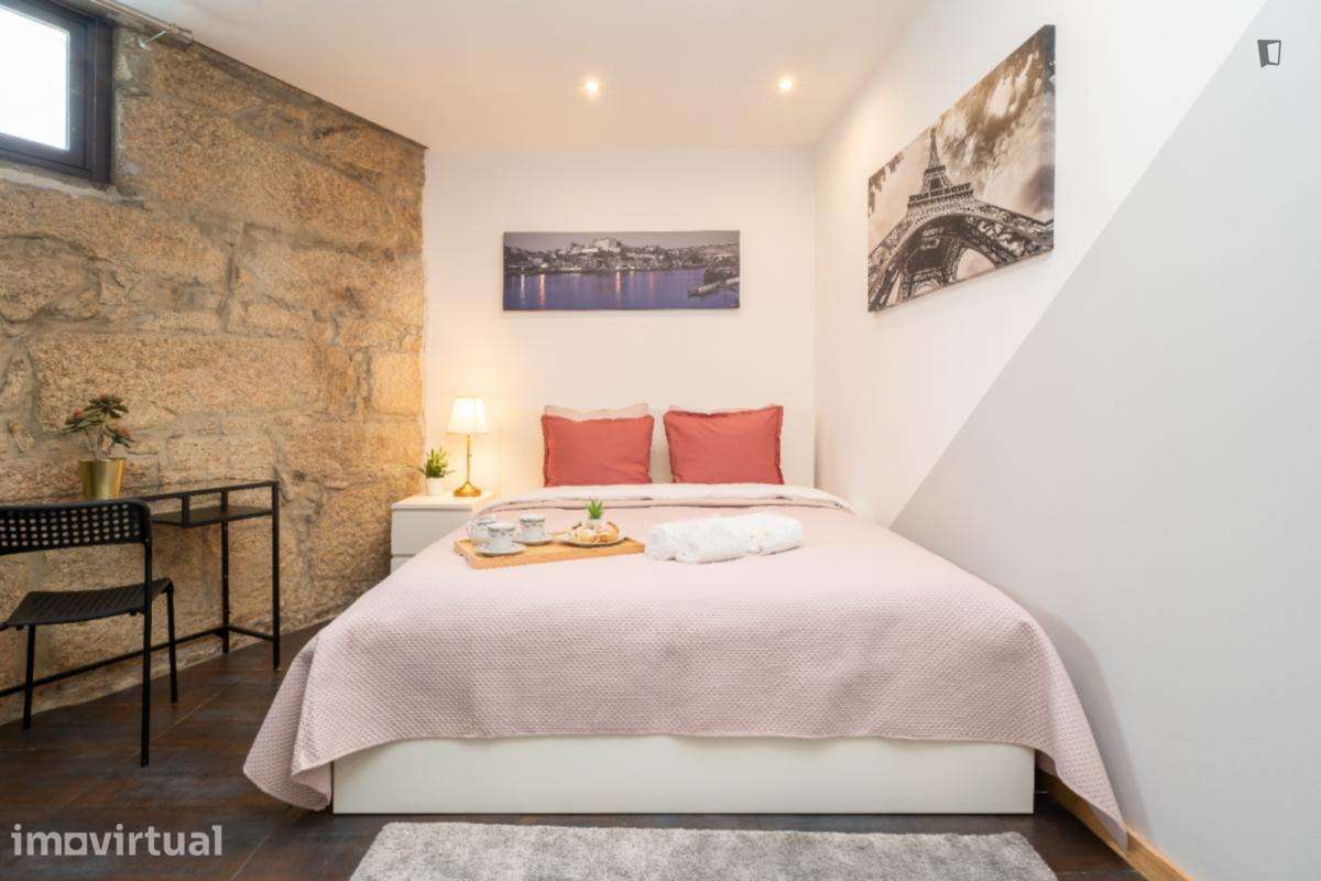 Apartamento com 5 quartos - localizado em São Mamede de Infesta Porto - Grande imagem: 3/29
