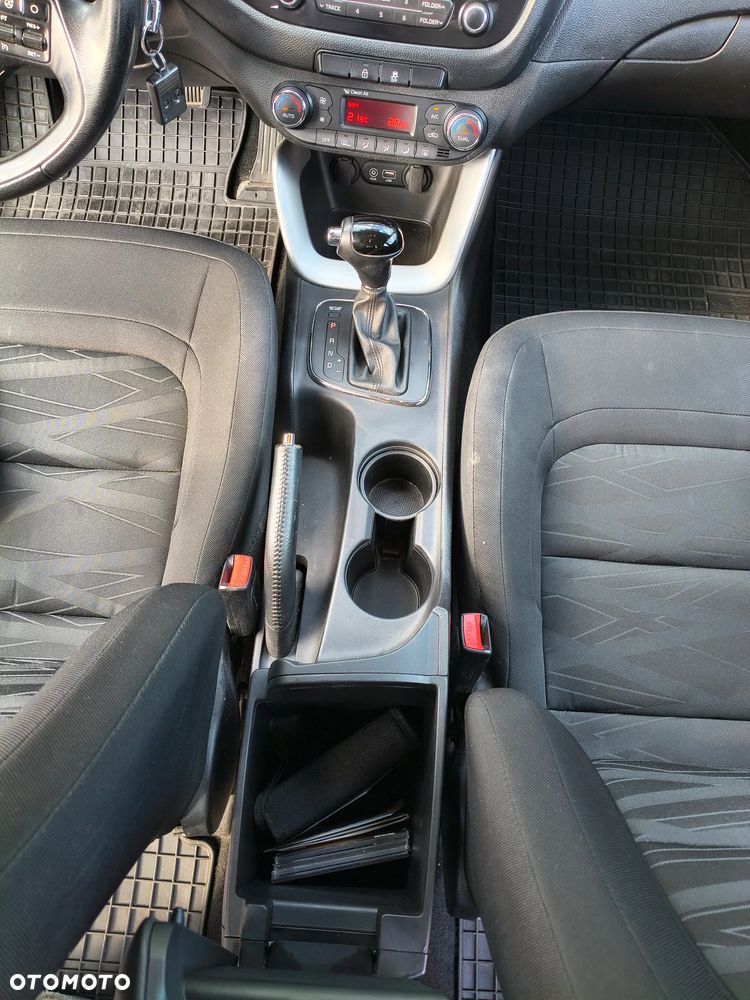 Kia Ceed - 29