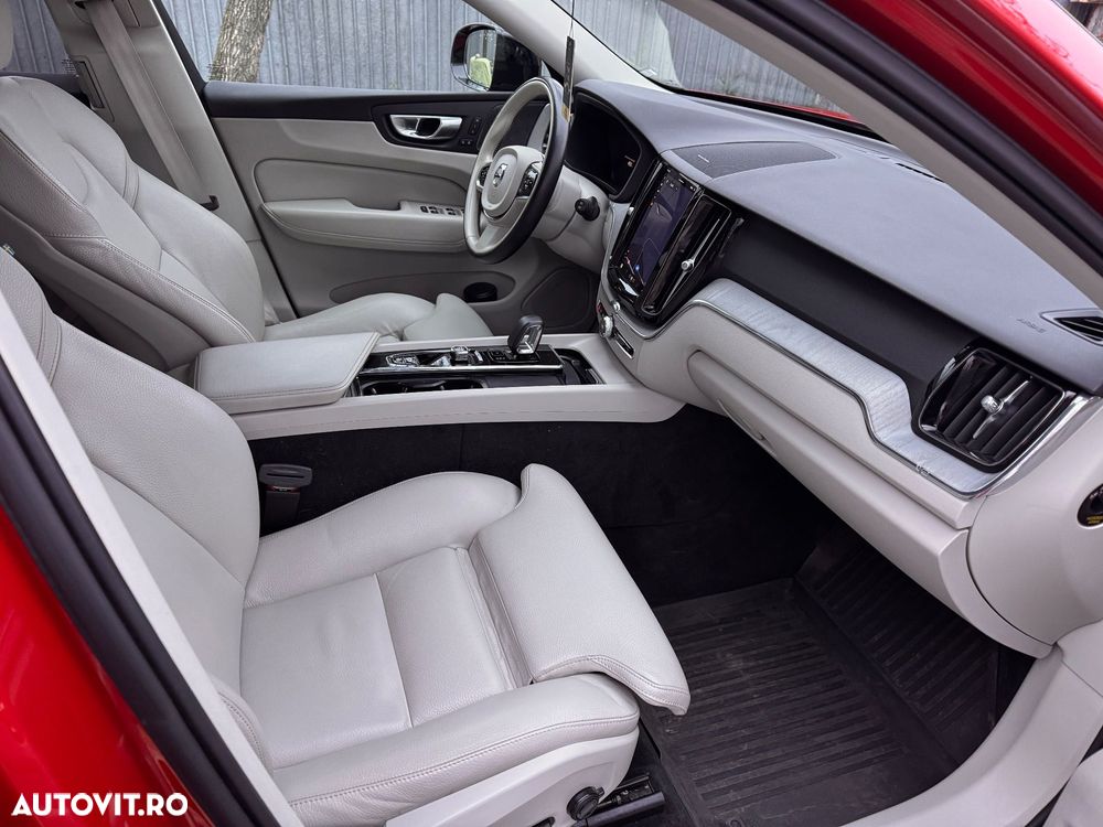 Volvo XC 60 B4 MHEV AT8 AWD Inscription - 3