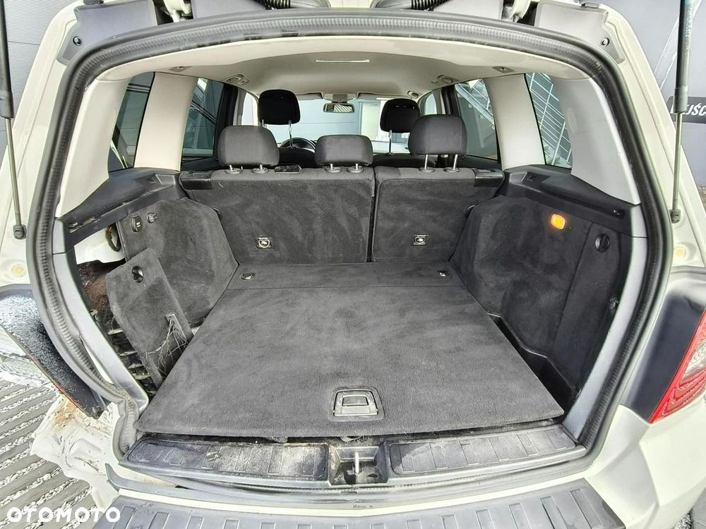Mercedes-Benz GLK - 19