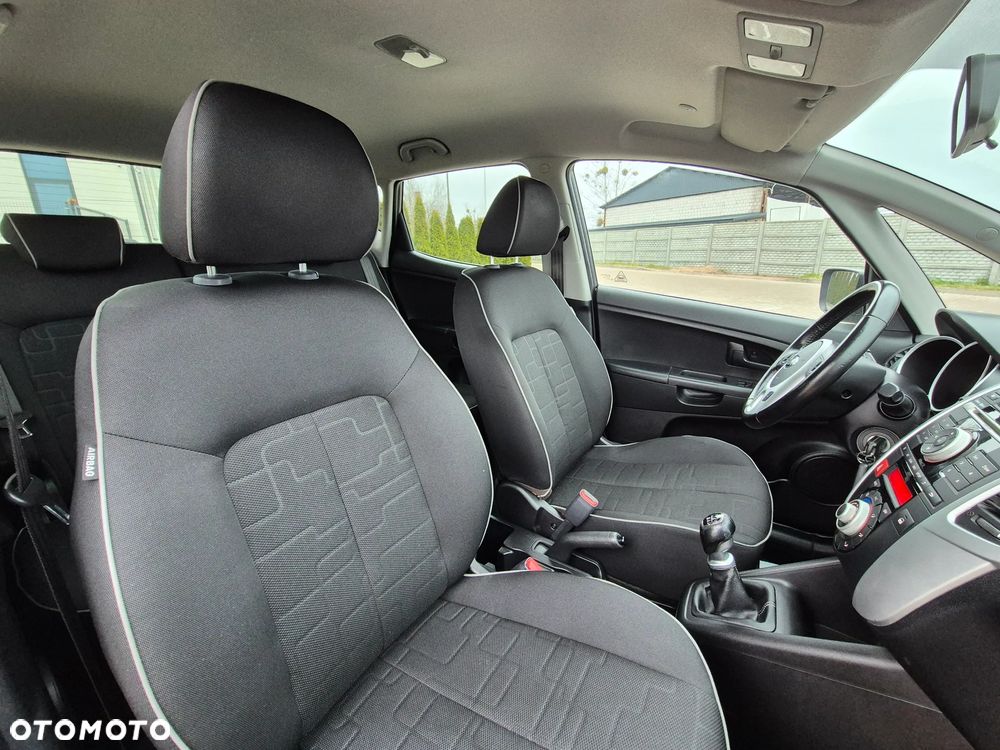 Kia Venga 1.4 CRDi 90 Edition 7 - 26