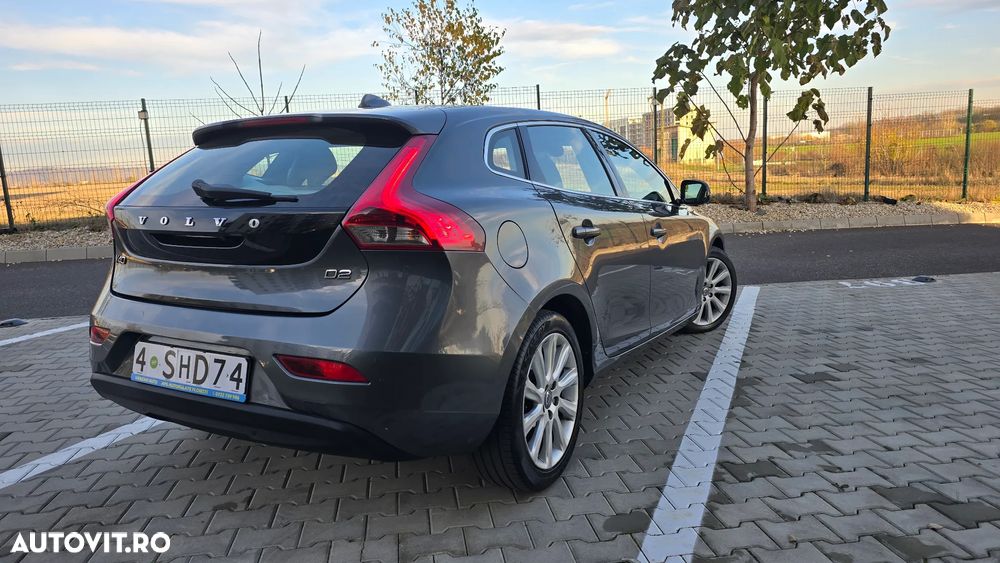 Volvo V40 D2 Basic - 3