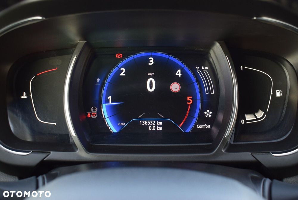 Renault Grand Scenic - 29