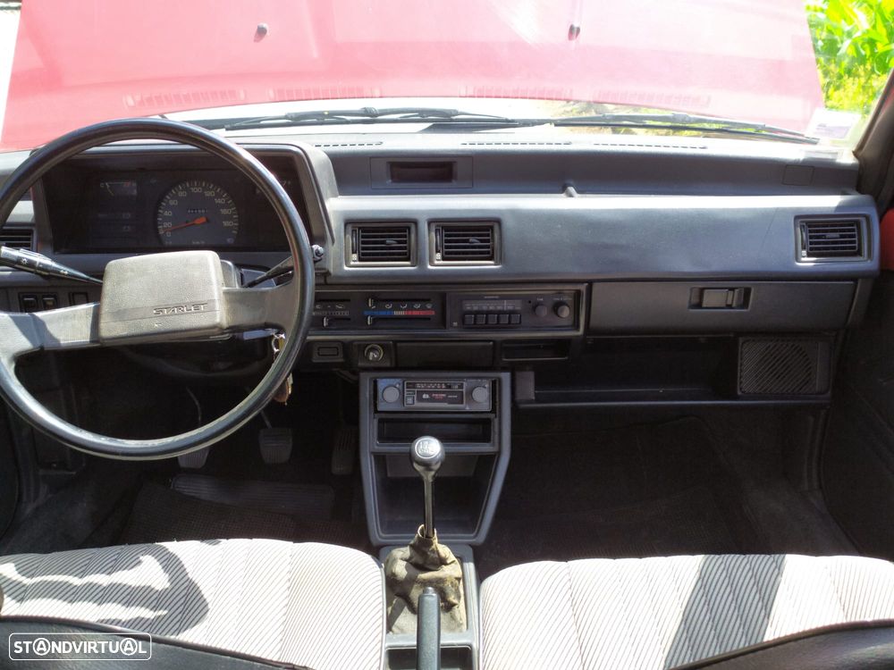 Toyota Starlet 1.0 - 4
