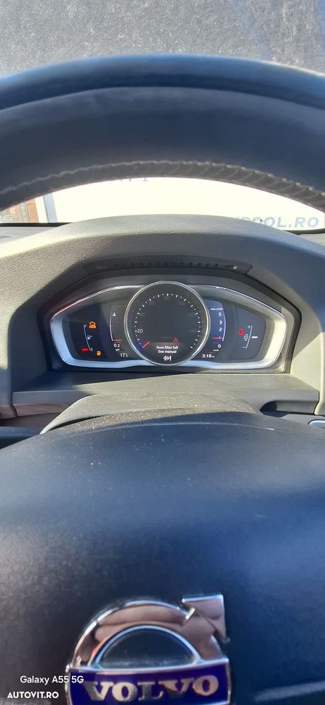 Dezmembrez Volvo V60 D2 - 2