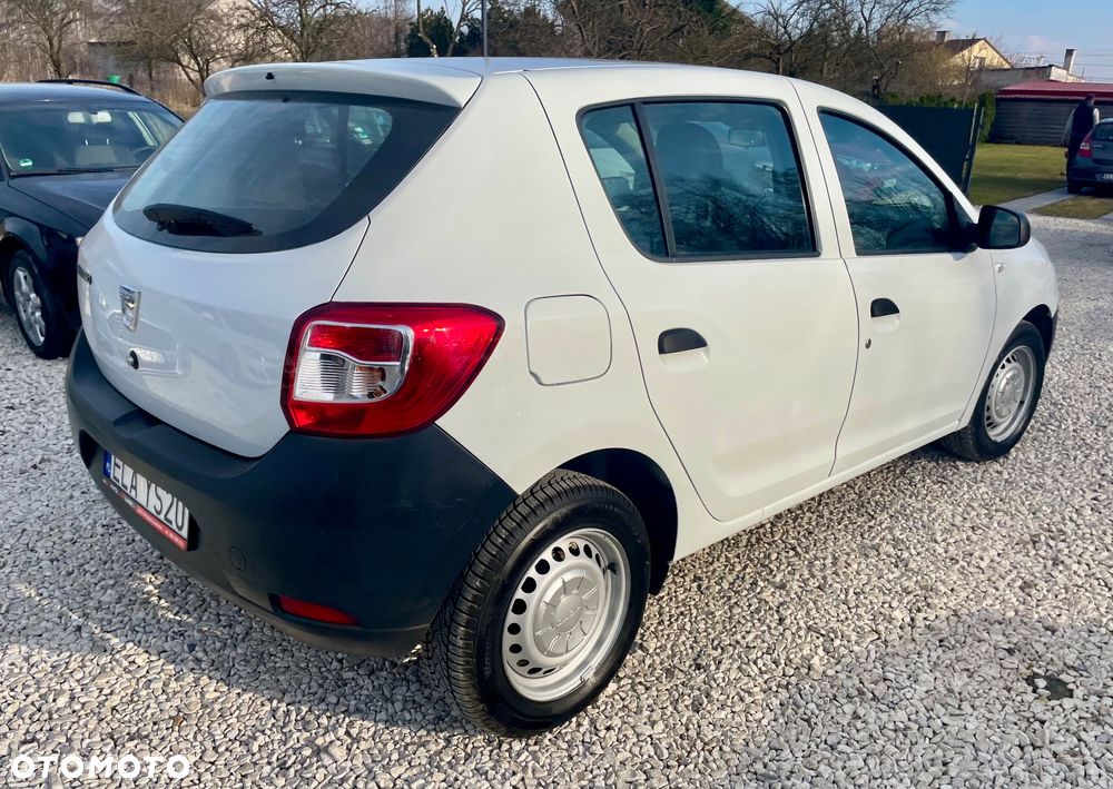 Dacia Sandero 1.2 16V - 18