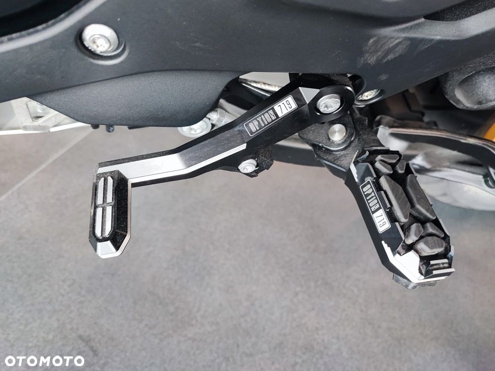 BMW R - 15