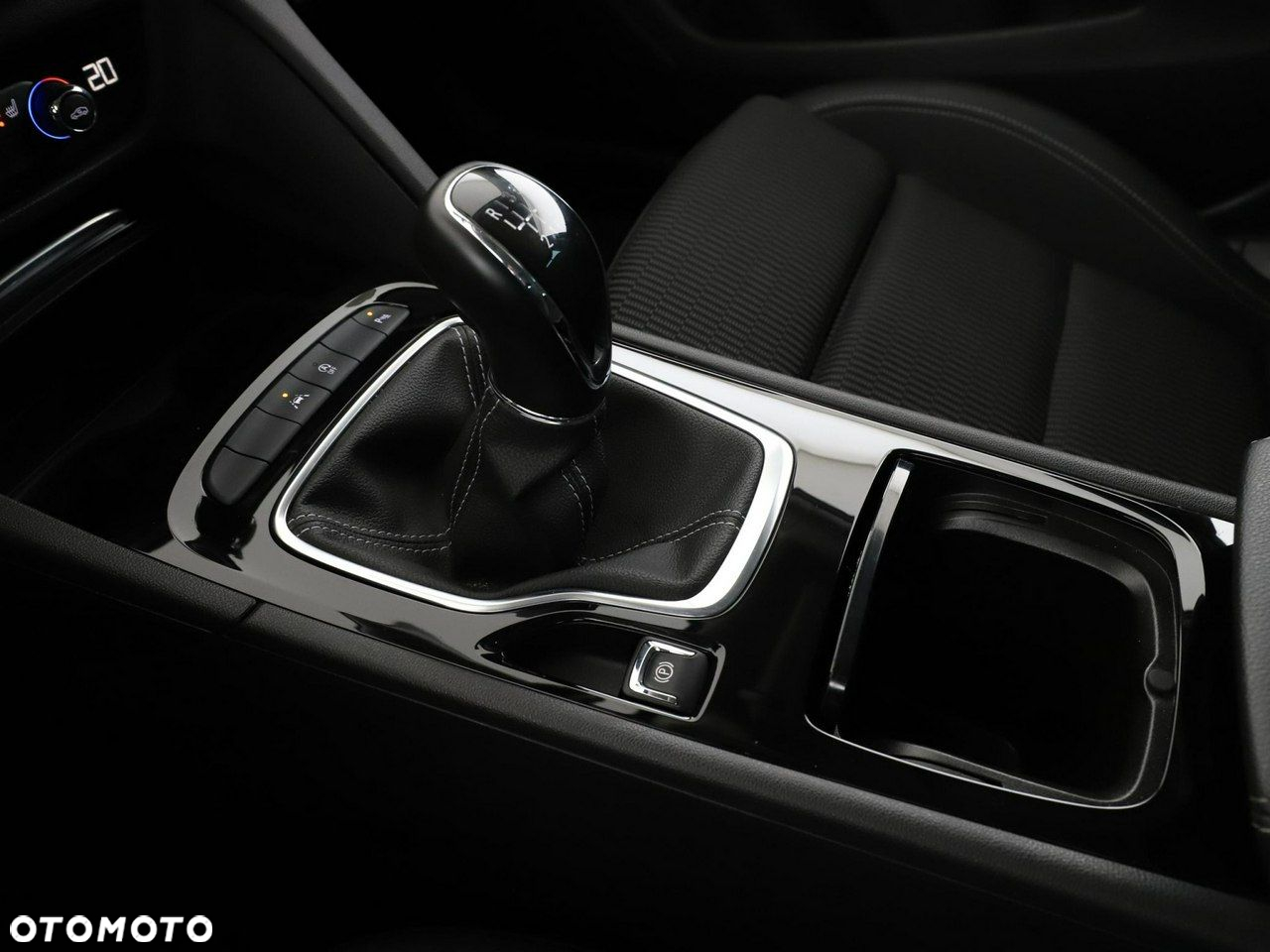 Opel Insignia Sports Tourer 1.6 Diesel Innovation - 28