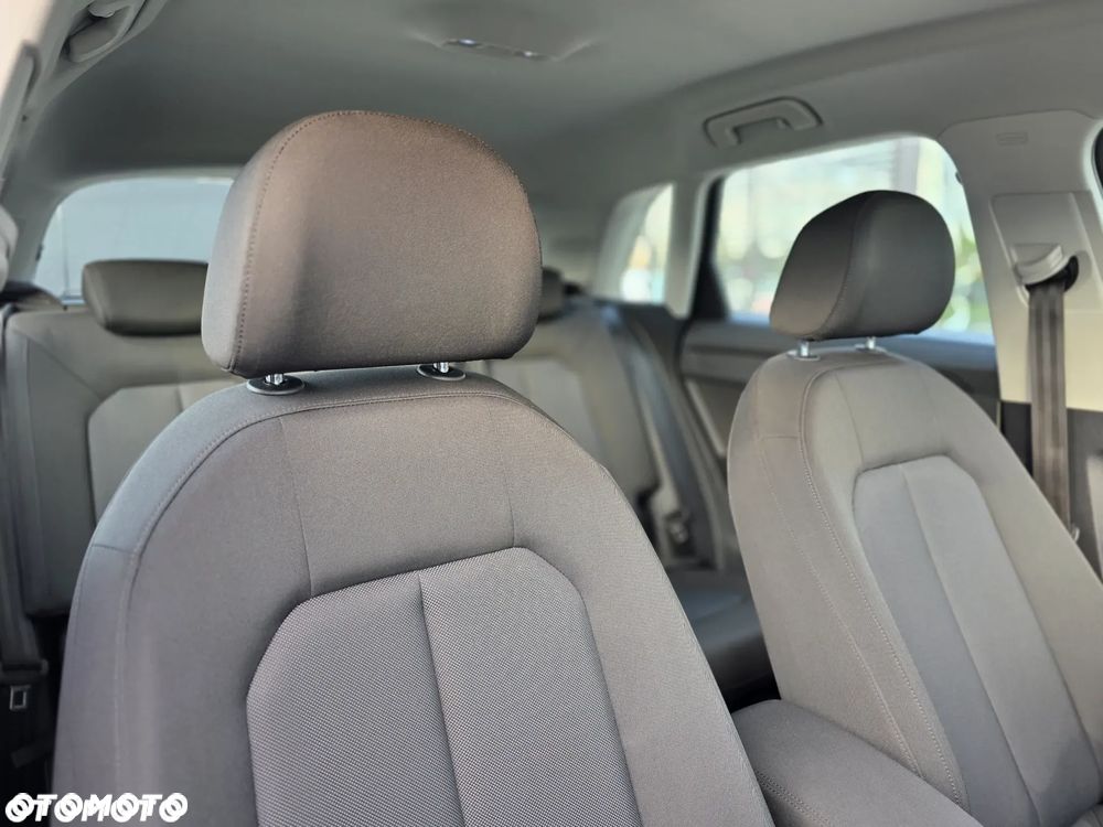 Audi Q3 35 TDI S tronic - 30