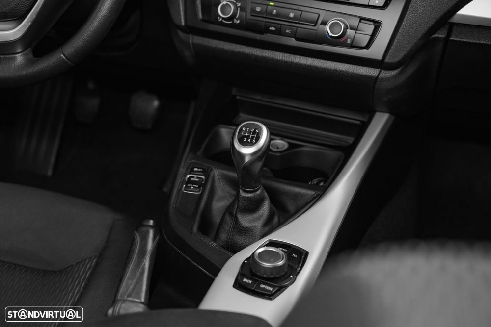 BMW 116 d EfficientDynamics - 27