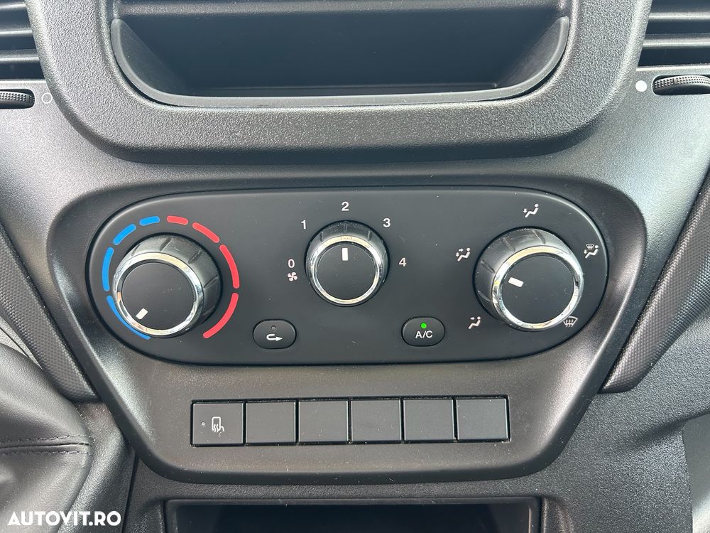 Iveco Daily 3.0 D FRIGORIFIC 8 EUROPALETI - 26
