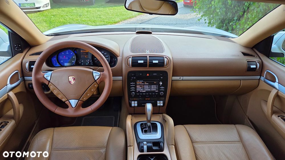 Porsche Cayenne Tiptronic S - 15