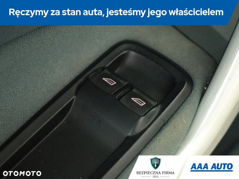 Ford Fiesta - 17