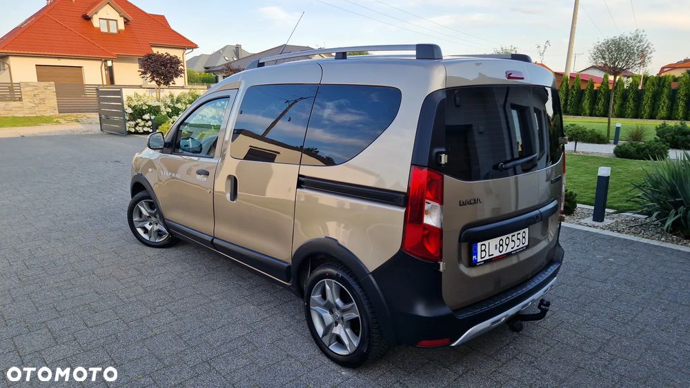 Dacia Dokker 1.5 Blue dCi Stepway - 4