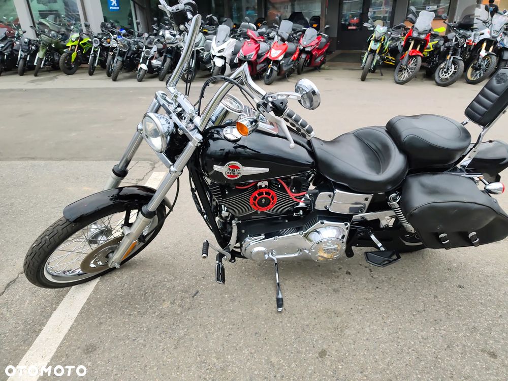 Harley-Davidson Dyna Wide Glide - 32