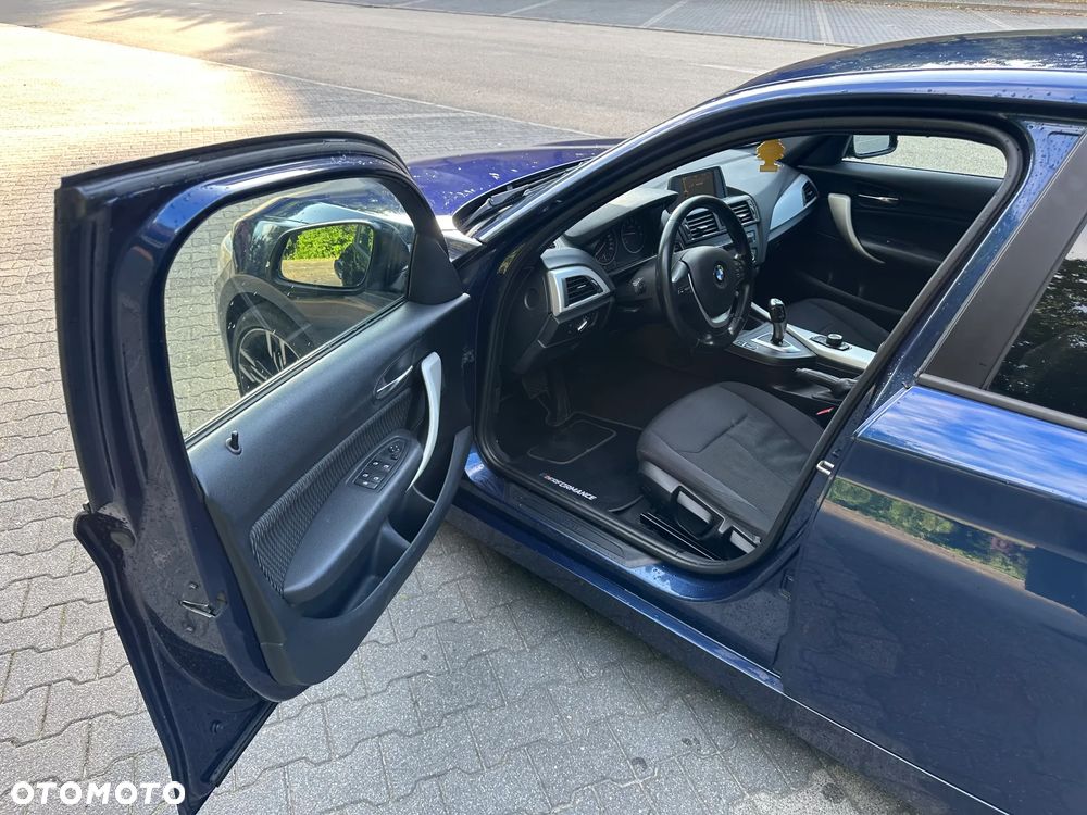 BMW Seria 1 125i - 7