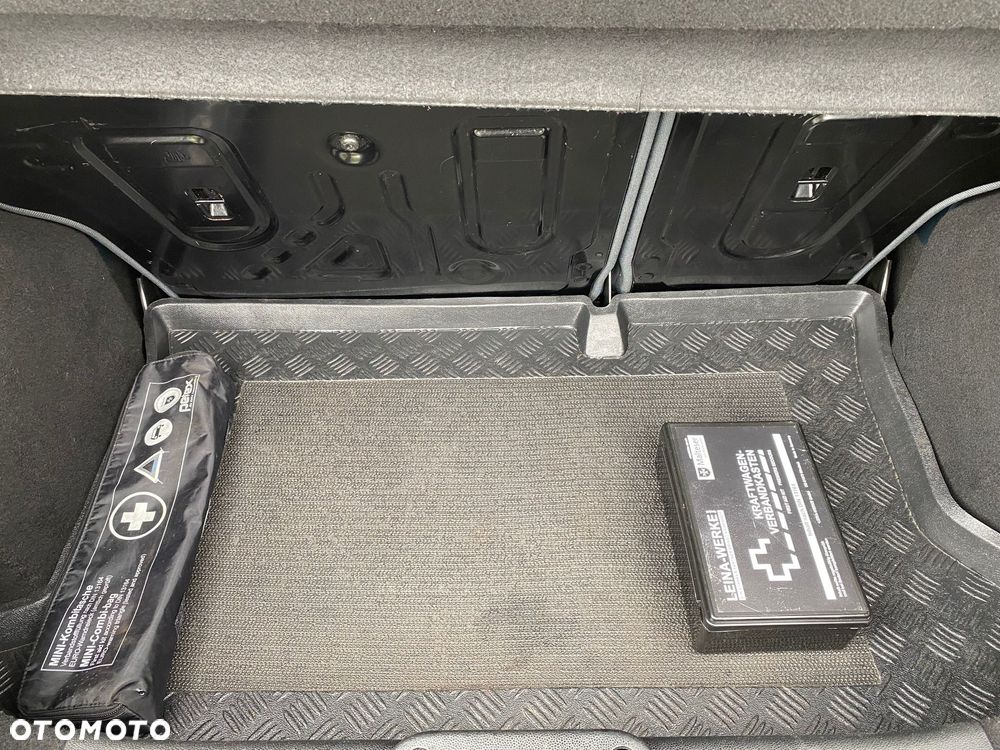 Ford Fiesta 1.25 Viva - 8