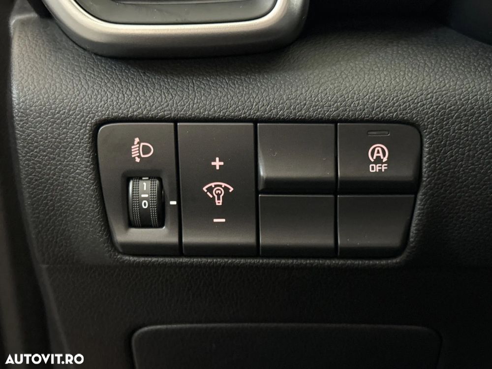 Kia Sportage - 16